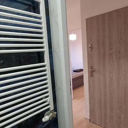 New Space 30% Off, Self Chieck-in, Netflix Apartment *