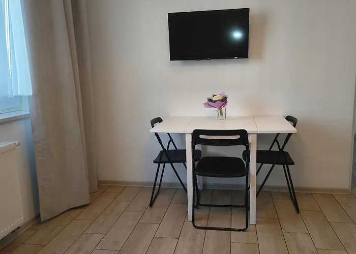 New Space 30% Off, Self Chieck-in, Netflix *